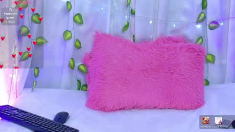 Alanna online show from May 6, 5:18 pm