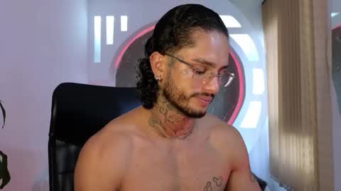 alan online show from November 25, 1:22 pm