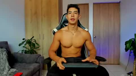 Alan online show from July 10, 1:58 pm