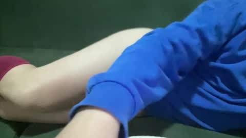 Snapshot of alarasissy chatting on January 7, 12:55 am alarasissy online show from January 7, 12:55 am