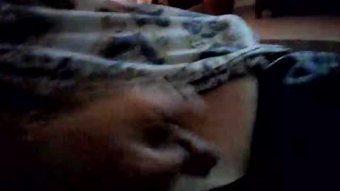 Snapshot of alarconraul79 chatting on May 17, 4:21 am alarconraul79 online show from May 17, 4:21 am