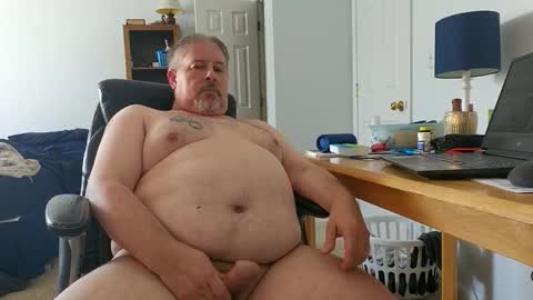 Snapshot of alaricdraken chatting on March 28, 3:44 pm Alaric Draken online show from March 28, 3:44 pm