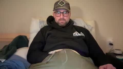 Snapshot of alarmtech1980 chatting on November 17, 4:29 am alarmtech1980 online show from November 17, 4:29 am