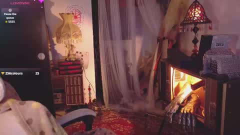 Snapshot of alaskagrace chatting on December 4, 2:54 am Alaska Grace online show from December 4, 2:54 am