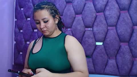 Snapshot of alasmith_ chatting on December 15, 2:38 am AlaSmith online show from December 15, 2:38 am