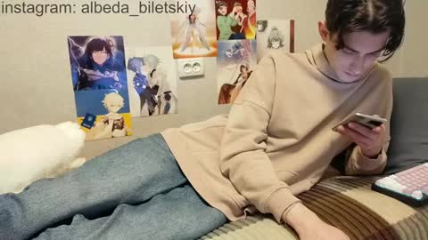 Snapshot of albeda22 chatting on December 11, 3:05 pm Albedo online show from December 11, 3:05 pm