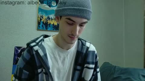 Snapshot of albeda22 chatting on December 18, 8:53 am Albedo online show from December 18, 8:53 am