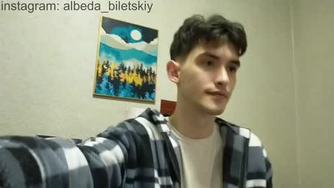 Snapshot of albeda22 chatting on December 20, 8:34 pm Albedo online show from December 20, 8:34 pm