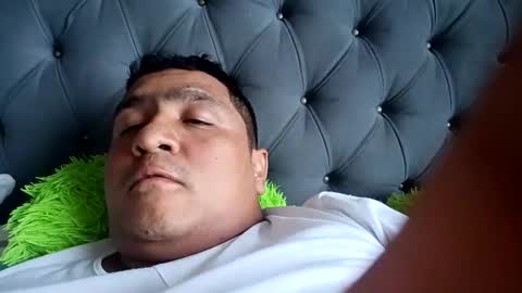 albert19891 online show from March 23, 6:56 pm