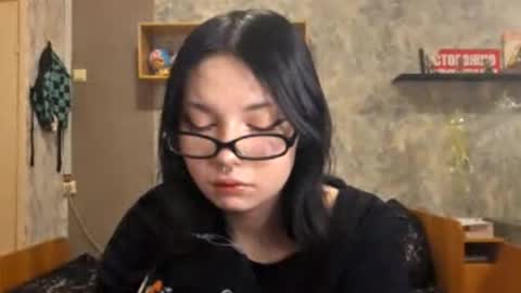 Im Katrina online show from December 20, 2:24 pm