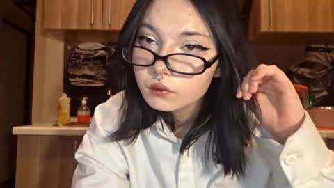 Im Katrina online show from February 4, 4:57 pm