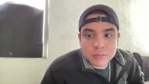 Snapshot of albertoarenas16 chatting on May 24, 4:12 pm albertoarenas16 online show from May 24, 4:12 pm