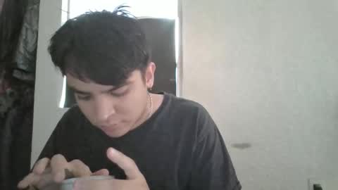 Snapshot of albertoarenas16 chatting on May 26, 4:03 pm albertoarenas16 online show from May 26, 4:03 pm