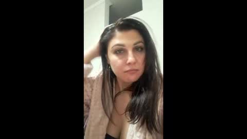 albina online show from March 8, 10:13 pm