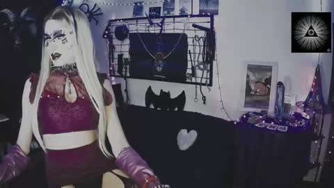 Mistic witch online show from September 10, 11:49 pm