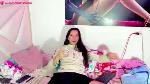 Snapshot of ale_noah_xxx chatting on April 7, 9:10 am ale_noah_xxx online show from April 7, 9:10 am