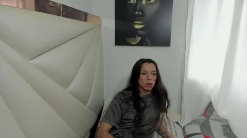 ale_noah_xxx online show from July 28, 9:14 pm