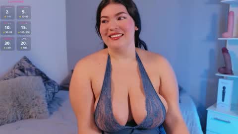 Snapshot of ale_silvanna chatting on May 13, 8:06 pm Silvanna online show from May 13, 8:06 pm