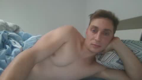 Snapshot of aledewalt chatting on January 4, 7:45 am call me on skp alexdewalt online show from January 4, 7:45 am