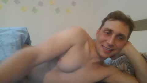 Snapshot of aledewalt chatting on March 11, 7:15 am call me on skp alexdewalt online show from March 11, 7:15 am