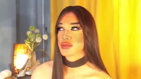 aleinacroft online show from February 17, 7:15 am