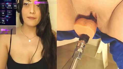 Snapshot of aleja20_ chatting on January 14, 4:04 am joha online show from January 14, 4:04 am