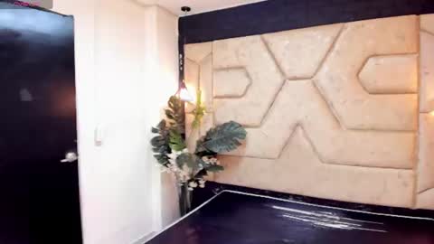 aleja__slav3 online show from June 21, 10:29 am
