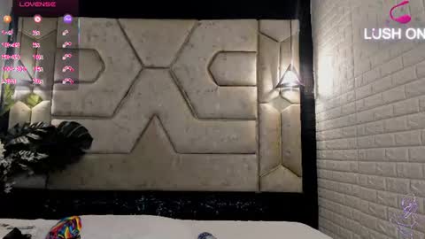 aleja__slav3 online show from July 11, 9:16 pm