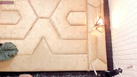 aleja__slav3 online show from July 26, 11:17 am