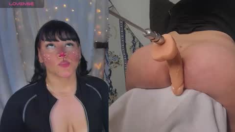 Snapshot of aleja_rossi chatting on December 17, 3:34 am Aleja online show from December 17, 3:34 am