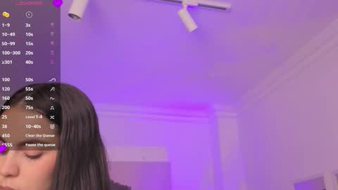 Alejandra online show from February 11, 11:37 am