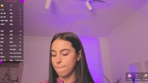Snapshot of alejaa___ chatting on May 27, 11:40 am Alejandra online show from May 27, 11:40 am