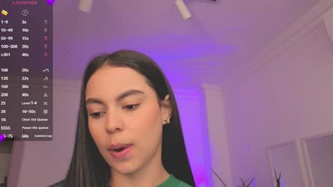Snapshot of alejaa___ chatting on June 2, 11:34 am Alejandra online show from June 2, 11:34 am