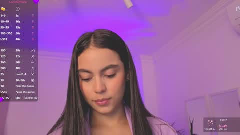 Snapshot of alejaa___ chatting on June 3, 11:35 am Alejandra online show from June 3, 11:35 am