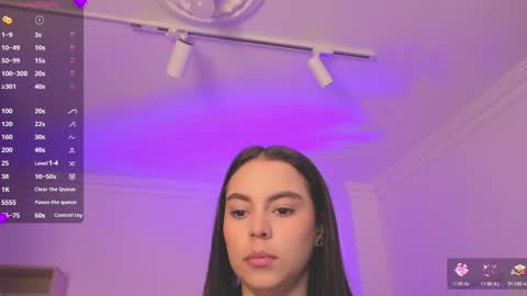 Snapshot of alejaa___ chatting on June 6, 11:37 am Alejandra online show from June 6, 11:37 am
