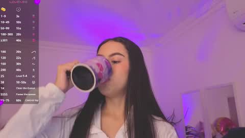 Alejandra online show from July 25, 11:19 am