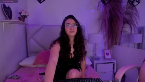 Aleja  online show from July 7, 6:23 pm