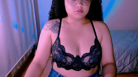 Alejandra  online show from April 2, 11:46 pm