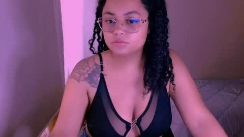 Snapshot of alejandra_conde chatting on June 24, 9:58 pm Alejandra online show from June 24, 9:58 pm