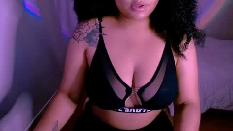 Snapshot of alejandra_conde chatting on July 9, 10:47 pm Alejandra online show from July 9, 10:47 pm