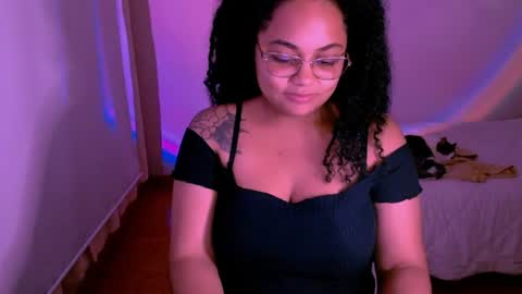 Snapshot of alejandra_conde chatting on July 23, 12:02 am Alejandra online show from July 23, 12:02 am