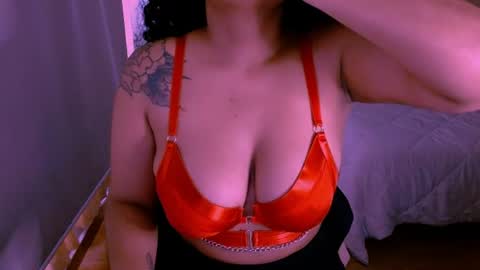 Snapshot of alejandra_conde chatting on July 26, 8:27 pm Alejandra online show from July 26, 8:27 pm
