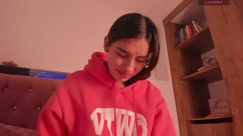 alejandraaa_ online show from October 30, 3:41 am