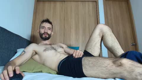 Alejandro Hernndez online show from October 1, 3:01 am