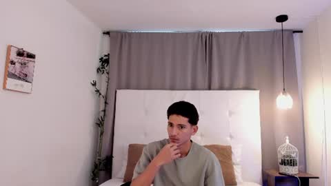 alejo_exotic online show from June 30, 12:17 pm
