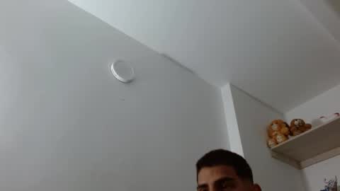 Snapshot of alejo_hot23 chatting on December 13, 3:05 am David online show from December 13, 3:05 am