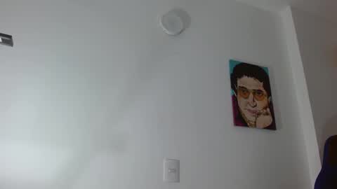 Snapshot of alejo_hot23 chatting on January 13, 2:39 am David online show from January 13, 2:39 am