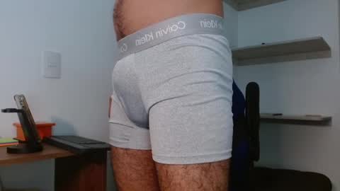 Snapshot of alejo_hot23 chatting on January 24, 9:05 pm David online show from January 24, 9:05 pm