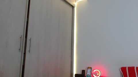 Snapshot of alejo_hot23 chatting on September 9, 2:11 am David online show from September 9, 2:11 am