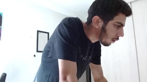 Snapshot of alejo_hot23 chatting on October 14, 2:18 pm David online show from October 14, 2:18 pm